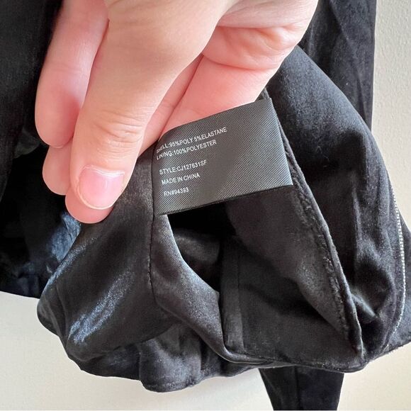 ✨ CoffeeShop New York Black Velvet Moto Jacket XL NWT - Picture 8 of 12